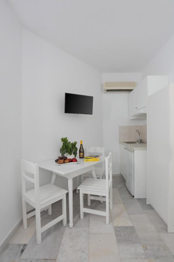 Ippokampos Town Apartments Naxos City Exteriör bild