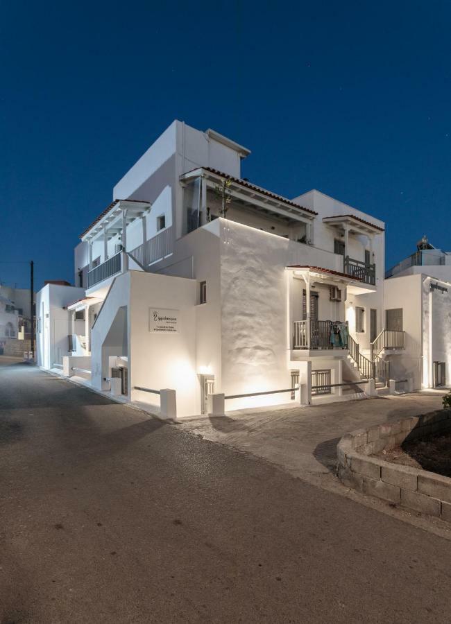 Ippokampos Town Apartments Naxos City Exteriör bild